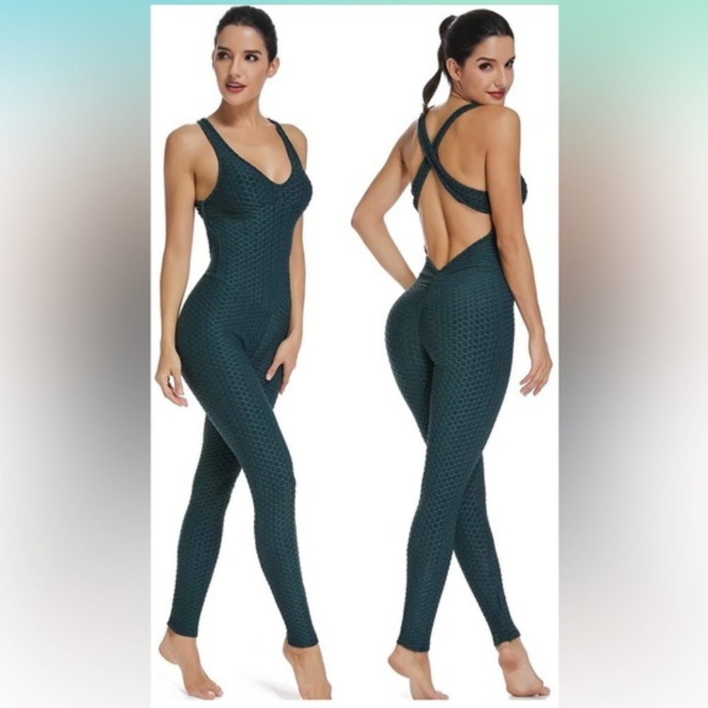 ⭐️ Yitong Women Texture Bodysuit Sleevesless‎ Sport One-Piece Backless Sexy